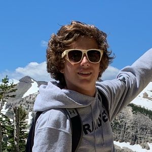 Meet your Posher, Brady